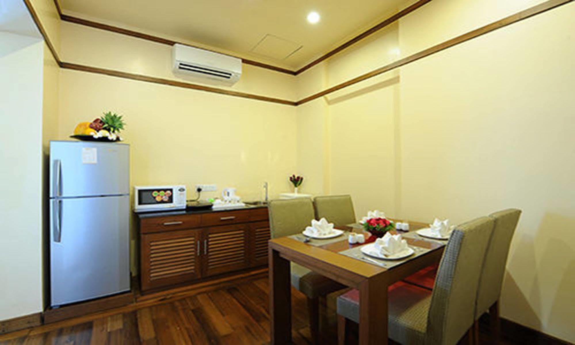 The Myat Mingalar Hotel Naypyidaw Zewnętrze zdjęcie